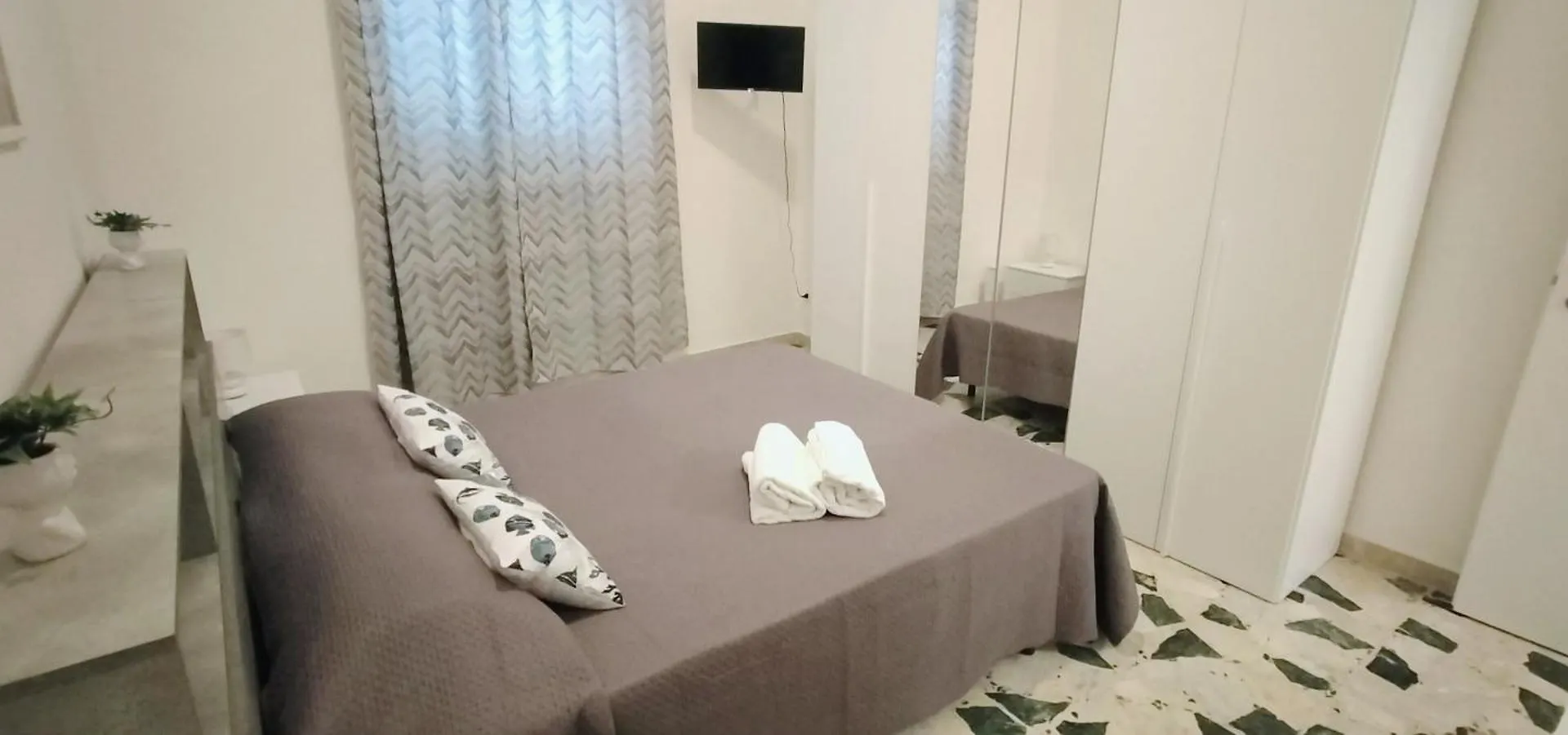 Perla Marina Apartment Avola